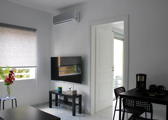 アパート Amalia Residences ニコシア