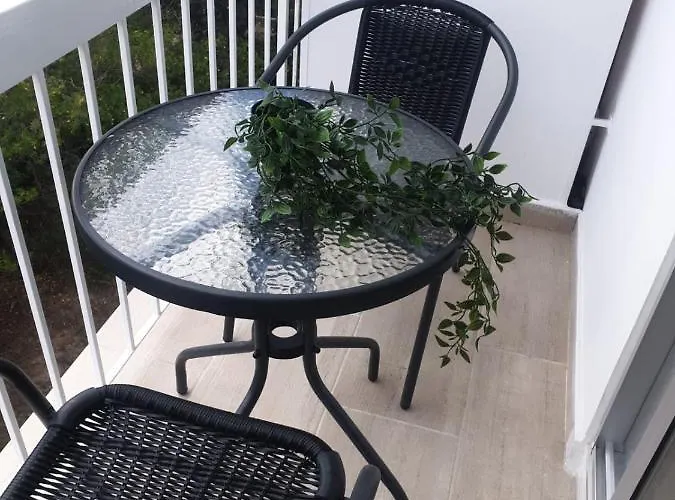 Amalia Residences アパート ニコシア