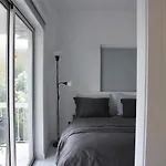 아파트 Amalia Residences