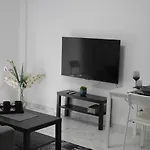 Amalia Residences * 니코시아