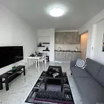 Amalia Residences 니코시아